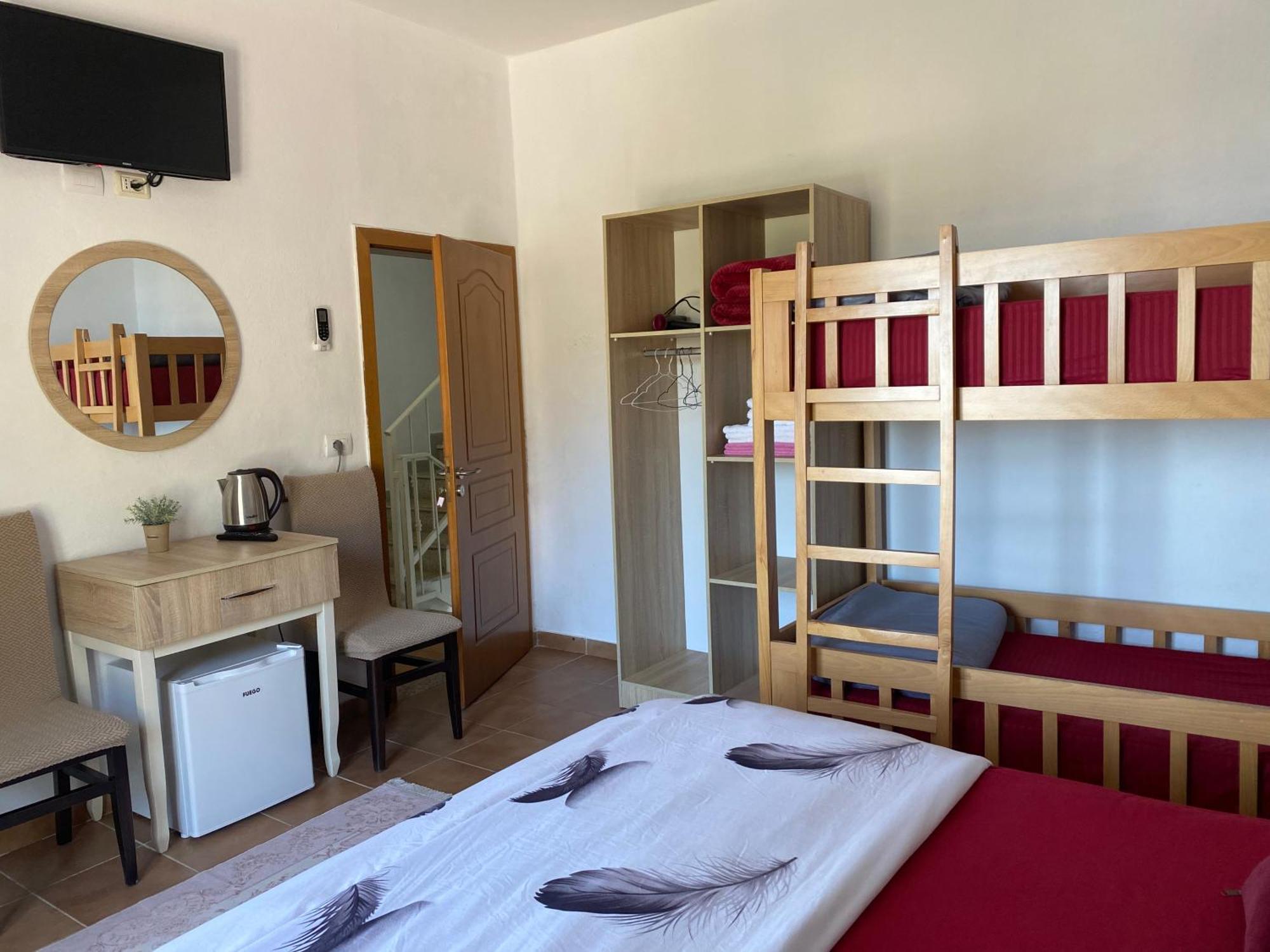 Bed and Breakfast Bella Vista Shkodër Esterno foto
